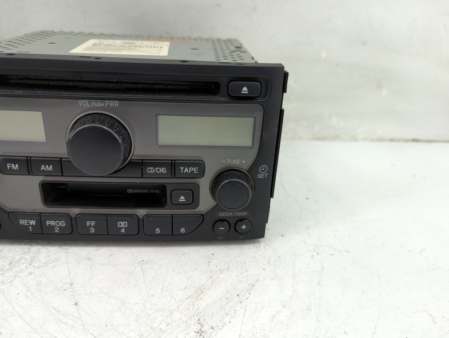 2003-2005 Honda Pilot Radio AM FM Cd Player Receiver Replacement P/N:39100-S9V-A120 CQ-JH8461Z Fits Fits 2003 2004 2005 OEM 