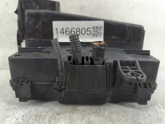 compare product 2005 Honda Pilot Fusebox Fuse Box Panel Relay Module P/N:S9V-A3 S9V-A Fits OEM Used Auto Parts