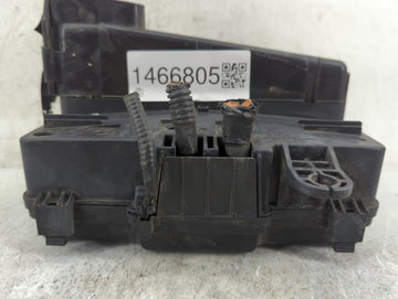 2005 Honda Pilot Fusebox Fuse Box Panel Relay Module P/N:S9V-A3 S9V-A Fits OEM Used Auto Parts - Oemusedautoparts1.com