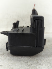 2005 Honda Pilot Fusebox Fuse Box Panel Relay Module P/N:S9V-A3 S9V-A Fits OEM Used Auto Parts - Oemusedautoparts1.com