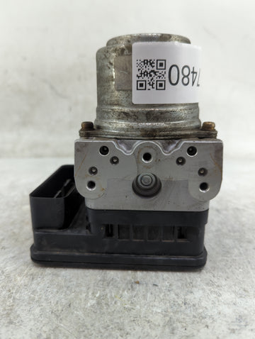 2005 Honda Pilot ABS Pump Control Module Replacement P/N:L05V73896 Fits OEM Used Auto Parts - Oemusedautoparts1.com