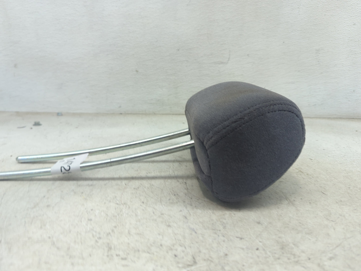 2005 Honda Pilot Headrest Head Rest Front Driver Passenger Seat Fits OEM Used Auto Parts - Oemusedautoparts1.com