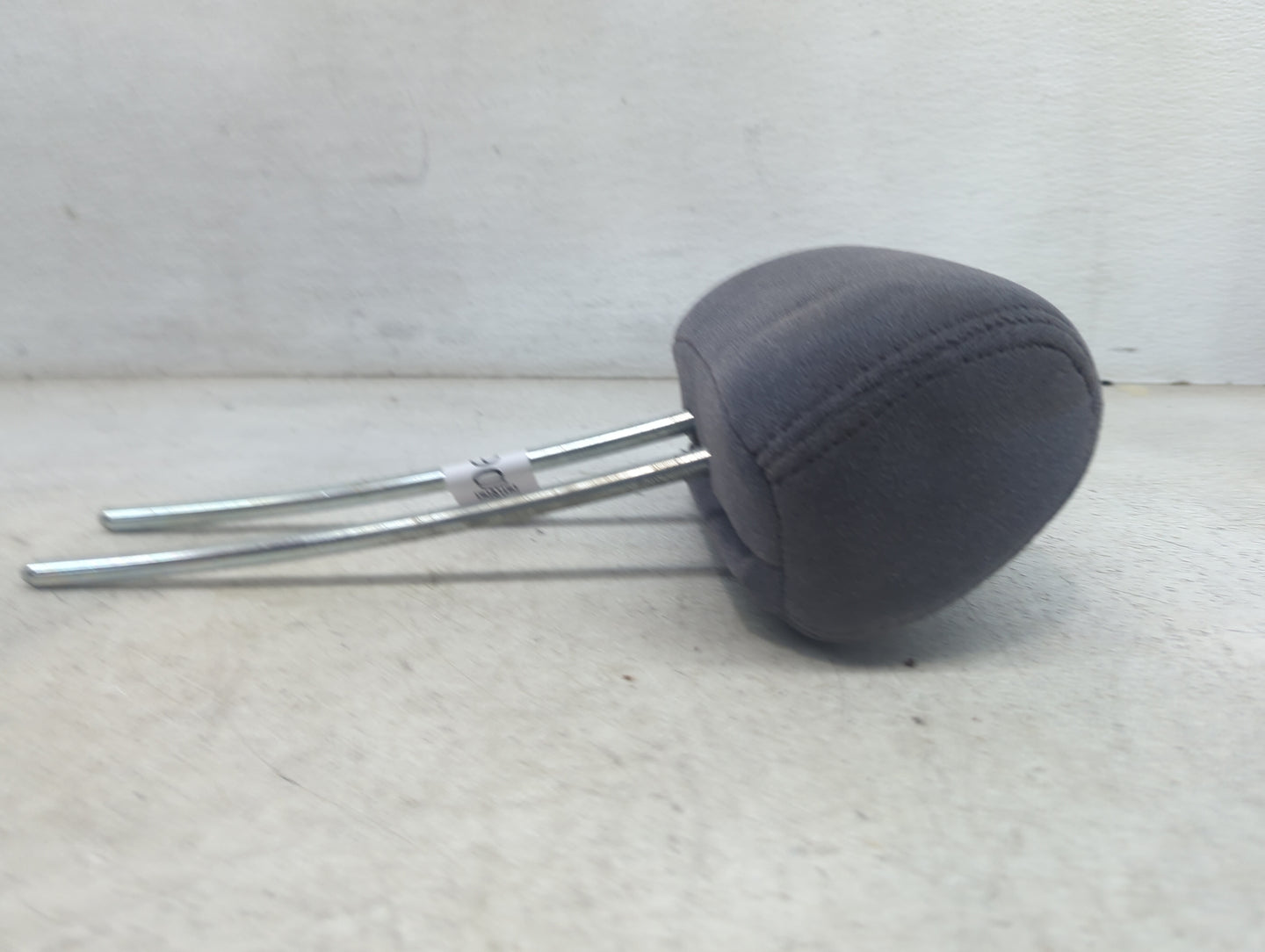 2005 Honda Pilot Headrest Head Rest Rear Seat Fits OEM Used Auto Parts - Oemusedautoparts1.com