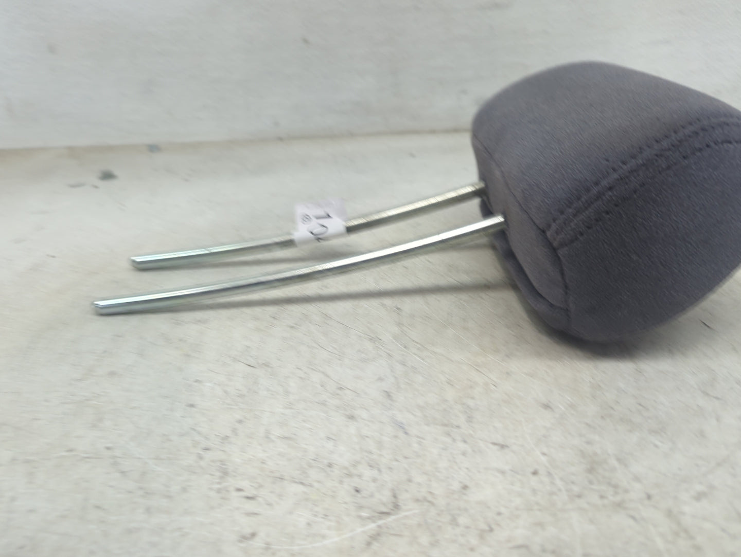 2005 Honda Pilot Headrest Head Rest Rear Seat Fits OEM Used Auto Parts - Oemusedautoparts1.com