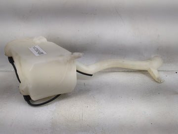 2003-2005 Honda Pilot Windshield Washer Fluid Reservoir Bottle Oem 1473924 - Oemusedautoparts1.com
