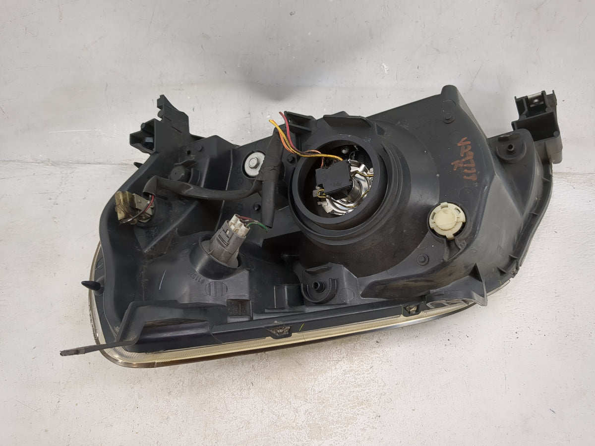 2003-2005 Honda Pilot Passenger Right Oem Head Light Headlight Lamp 1500987 - Oemusedautoparts1.com