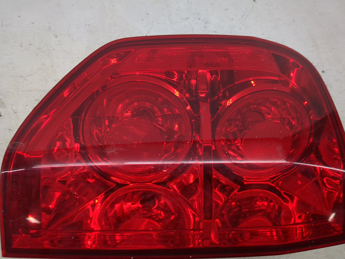 2003-2005 Honda Pilot Tail Light Assembly Driver Left OEM Fits Fits 2003 2004 2005 OEM Used Auto Parts - Oemusedautoparts1.c