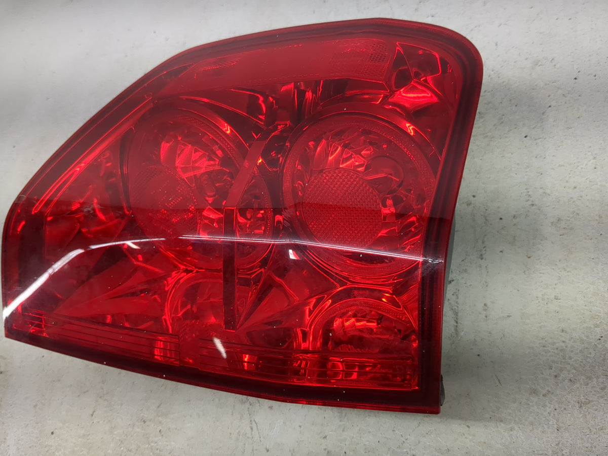2003-2005 Honda Pilot Tail Light Assembly Driver Left OEM Fits Fits 2003 2004 2005 OEM Used Auto Parts - Oemusedautoparts1.c