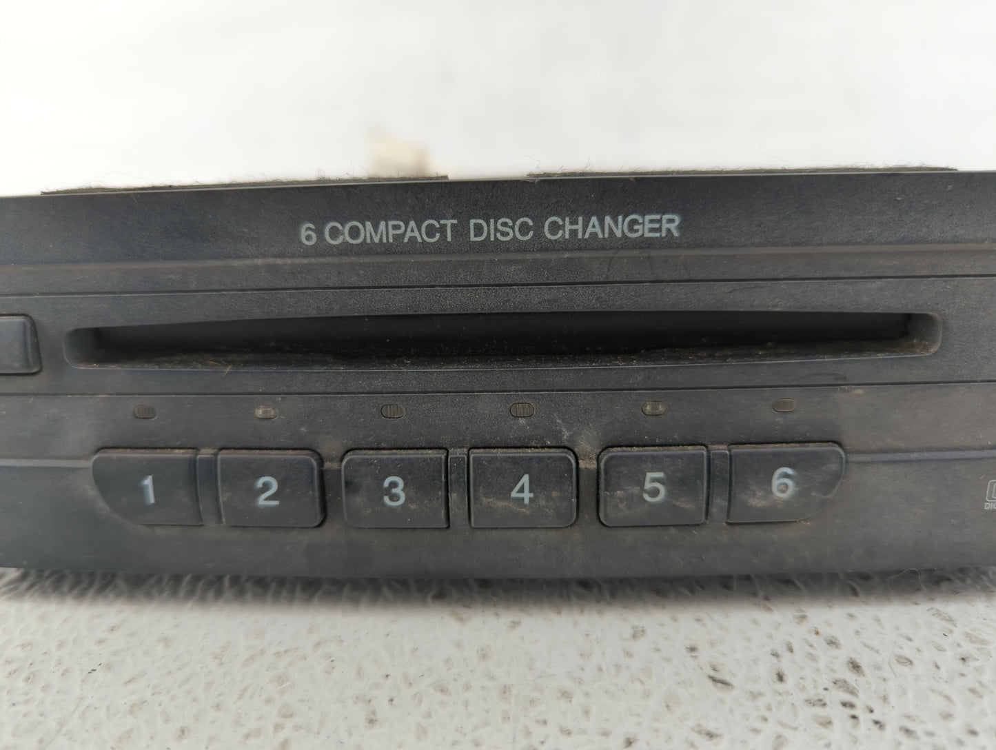 2005 Honda Pilot Radio AM FM Cd Player Receiver Replacement P/N:39110-S9V-A110-M1 Fits OEM Used Auto Parts - Oemusedautopart