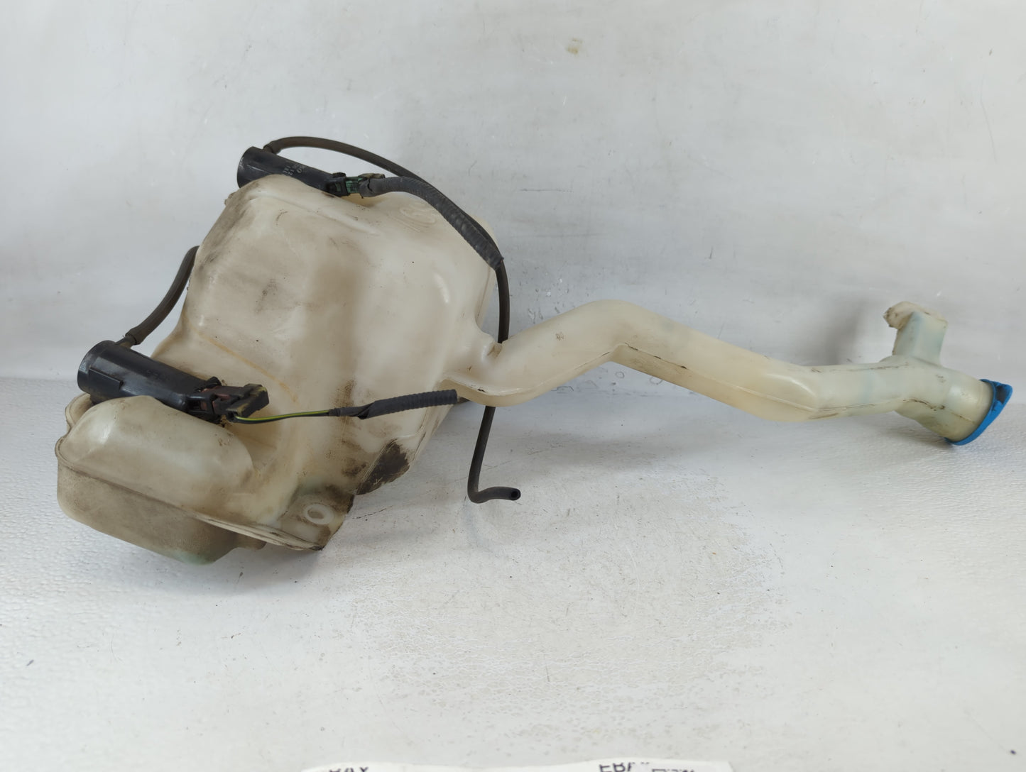 2003-2005 Honda Pilot Windshield Washer Fluid Reservoir Bottle Oem - Oemusedautoparts1.com