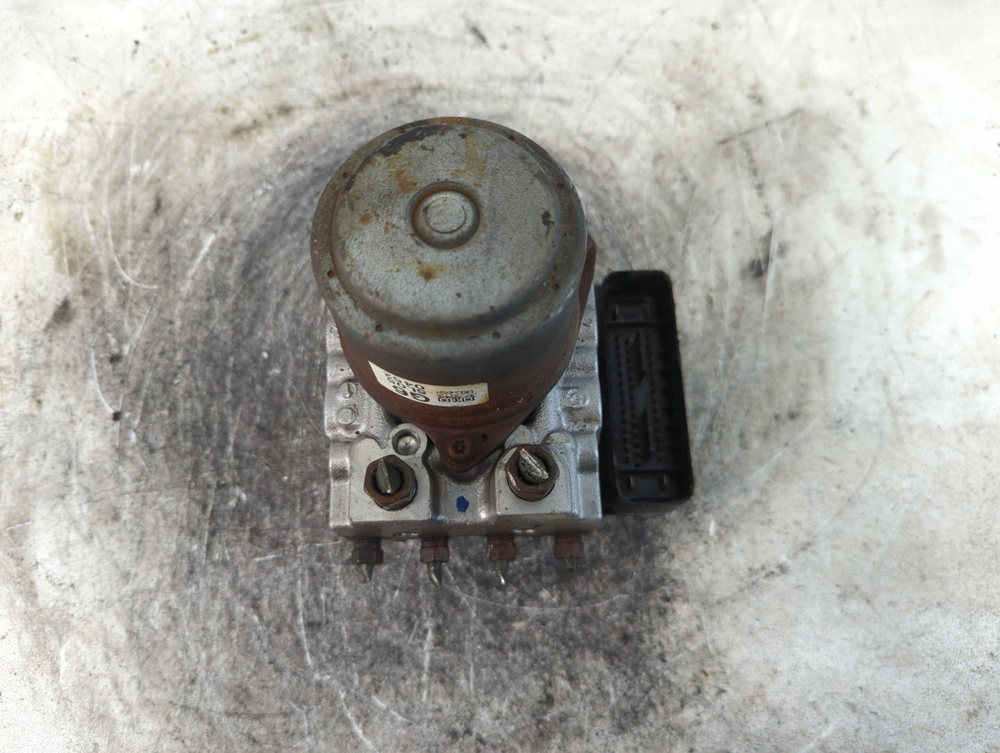 2003-2005 Honda Pilot ABS Pump Control Module Replacement Fits Fits 2003 2004 2005 OEM Used Auto Parts - Oemusedautoparts1.c