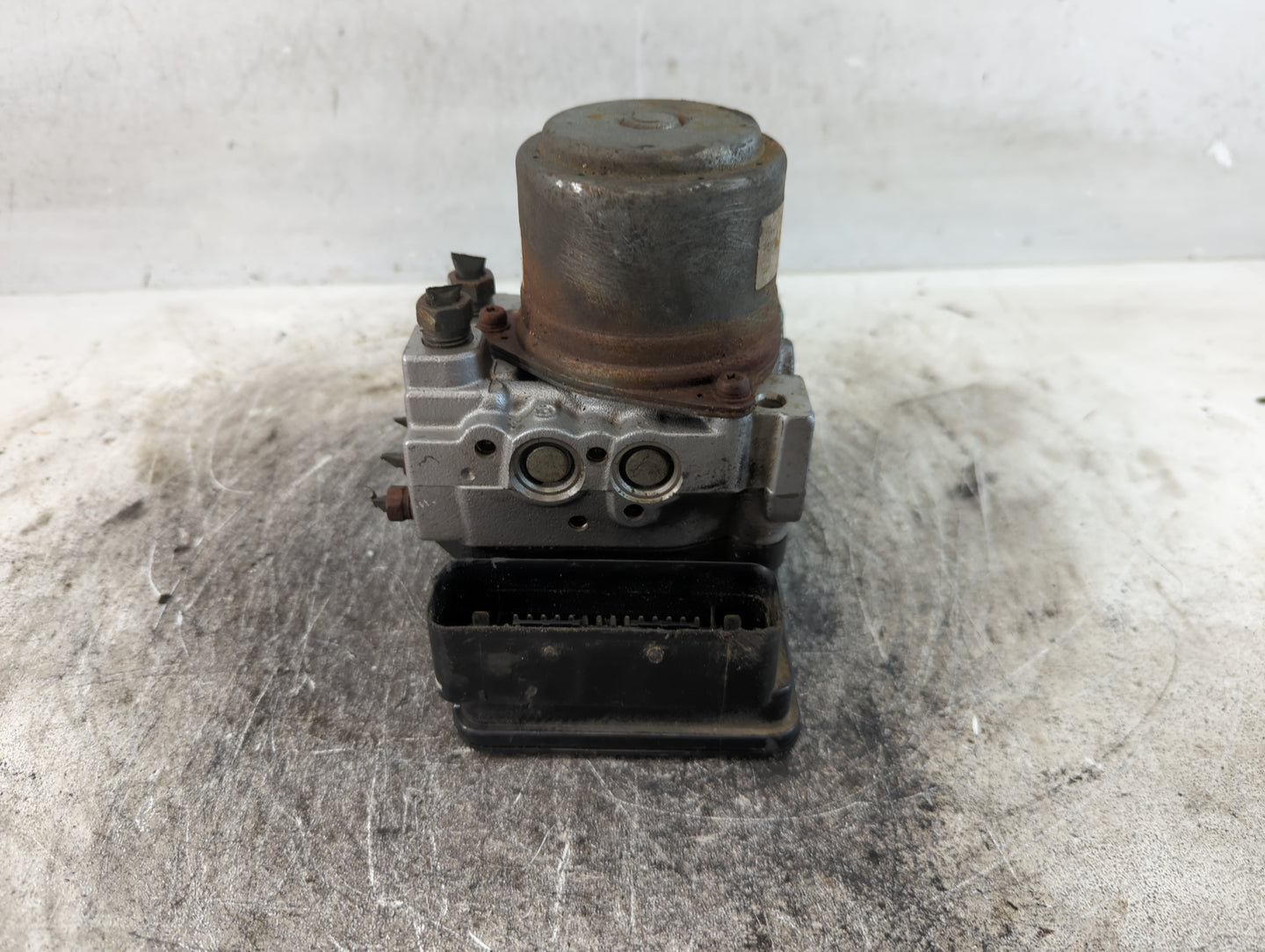 2003-2005 Honda Pilot ABS Pump Control Module Replacement Fits Fits 2003 2004 2005 OEM Used Auto Parts - Oemusedautoparts1.c