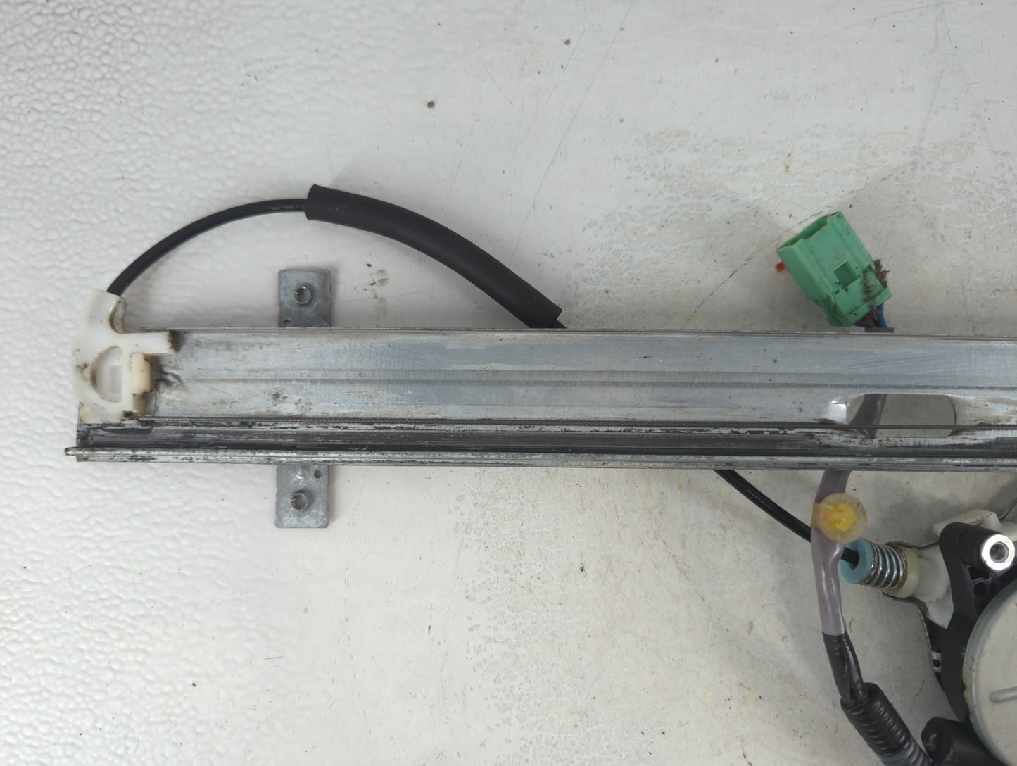 2003-2008 Honda Pilot Driver Left Front Window Regulator - Oemusedautoparts1.com