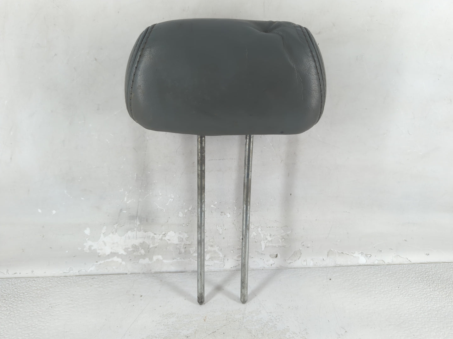 2005 Honda Pilot Headrest Head Rest Rear Seat Fits OEM Used Auto Parts - Oemusedautoparts1.com