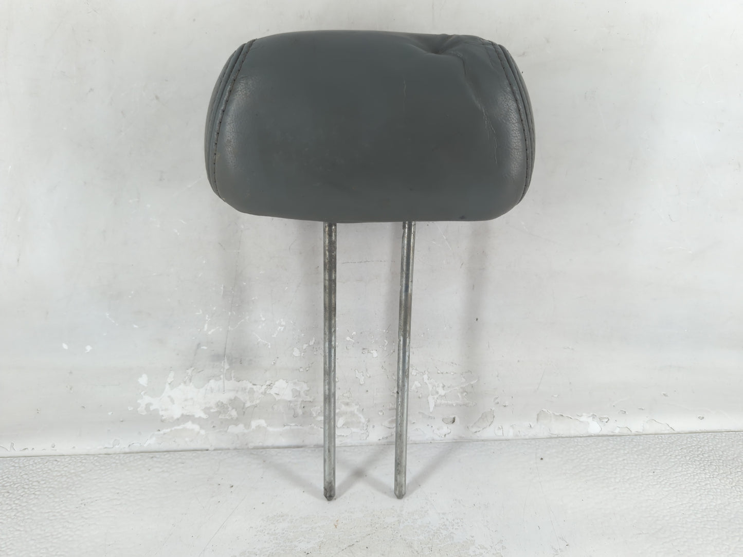 2005 Honda Pilot Headrest Head Rest Rear Seat Fits OEM Used Auto Parts - Oemusedautoparts1.com