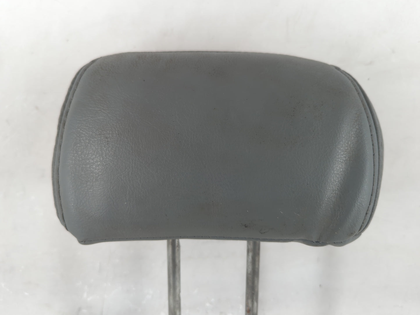 2005 Honda Pilot Headrest Head Rest Rear Seat Fits OEM Used Auto Parts - Oemusedautoparts1.com