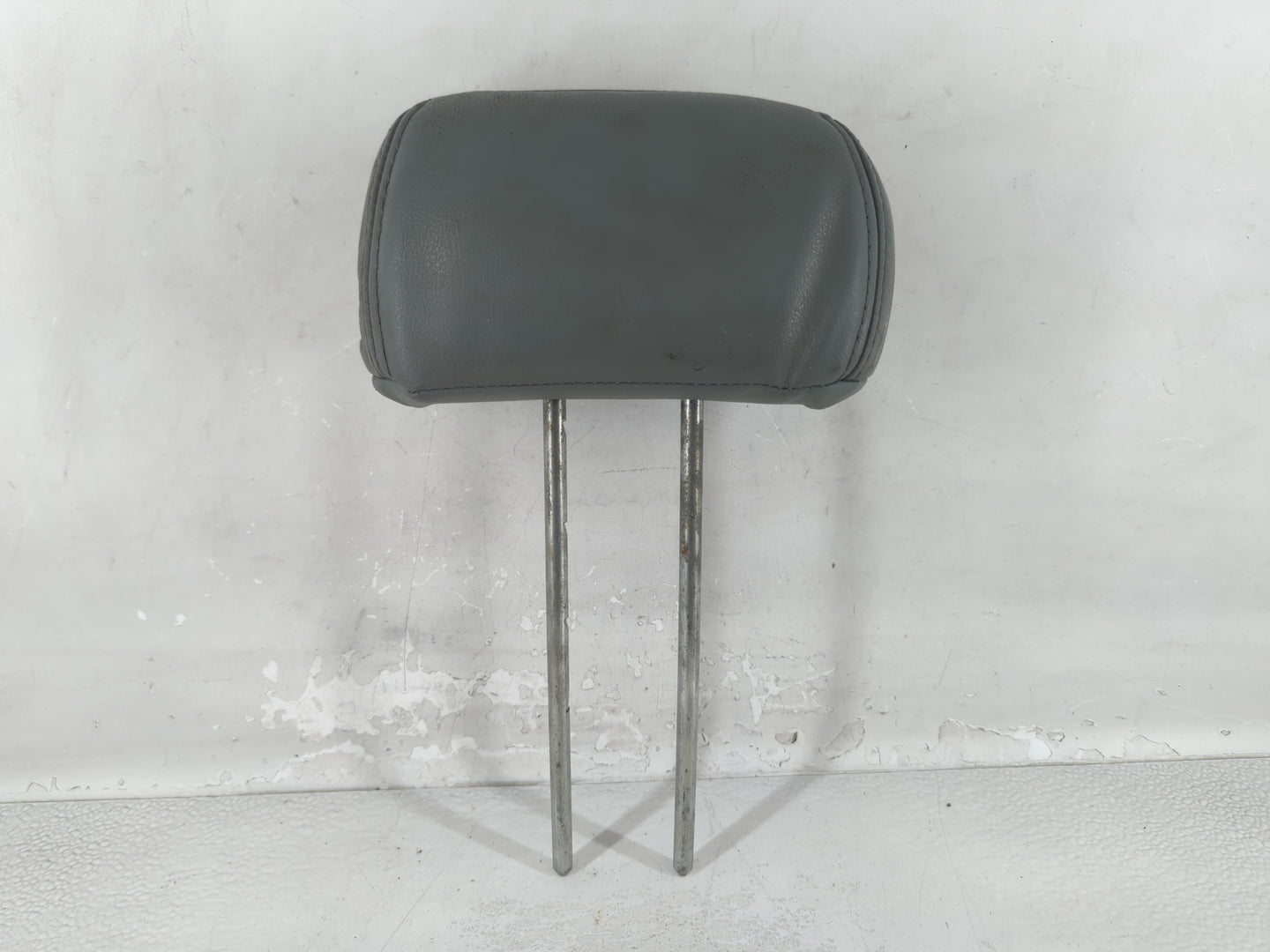 2005 Honda Pilot Headrest Head Rest Rear Seat Fits OEM Used Auto Parts - Oemusedautoparts1.com