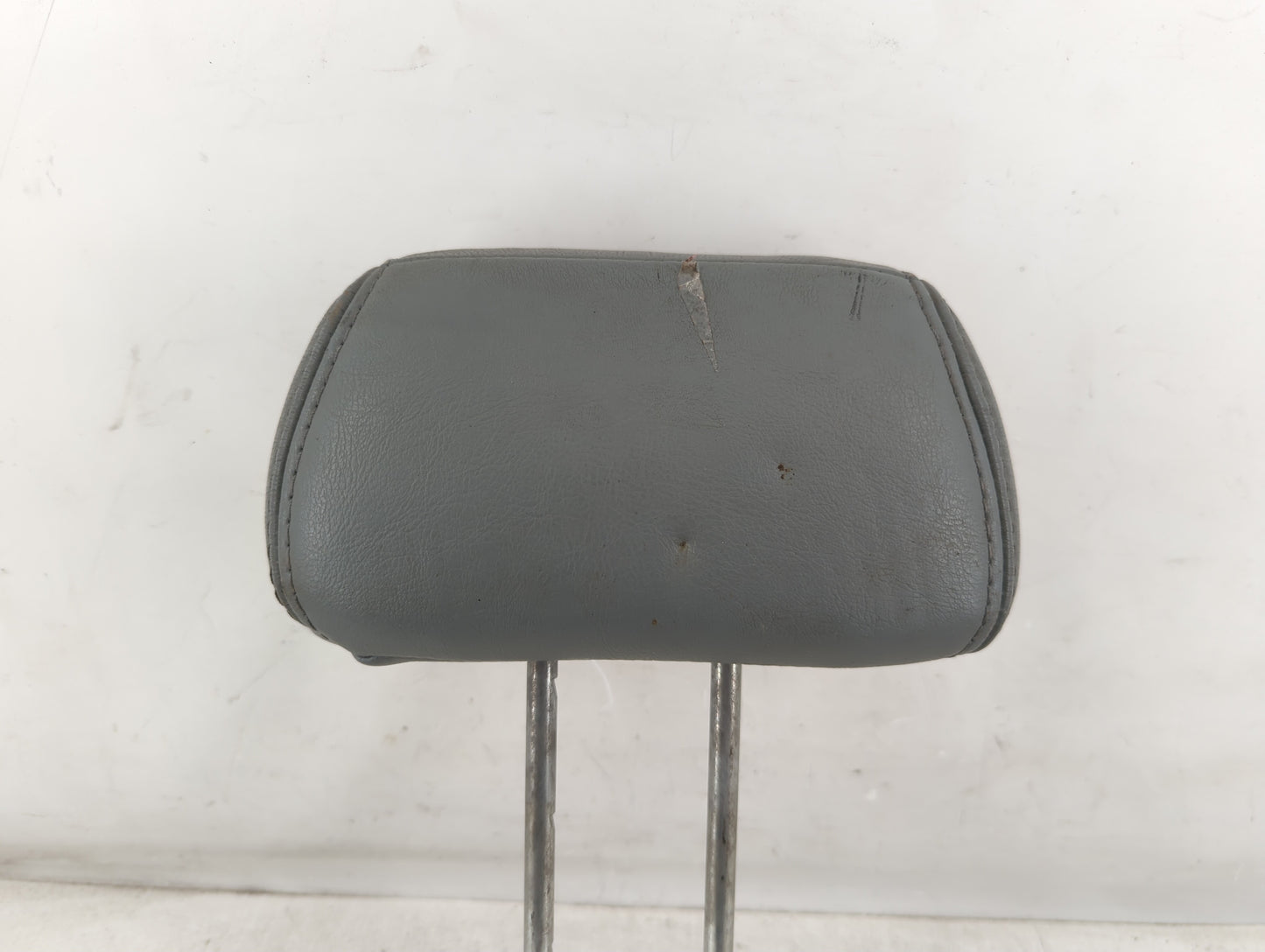 2005 Honda Pilot Headrest Head Rest Rear Center Seat Fits OEM Used Auto Parts - Oemusedautoparts1.com