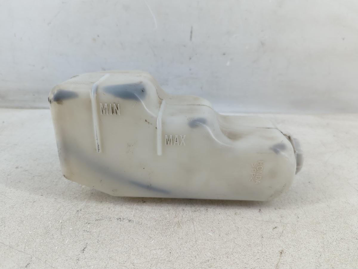 2003-2005 Honda Pilot Radiator Coolant Overflow Expansion Tank Bottle 834809 - Oemusedautoparts1.com