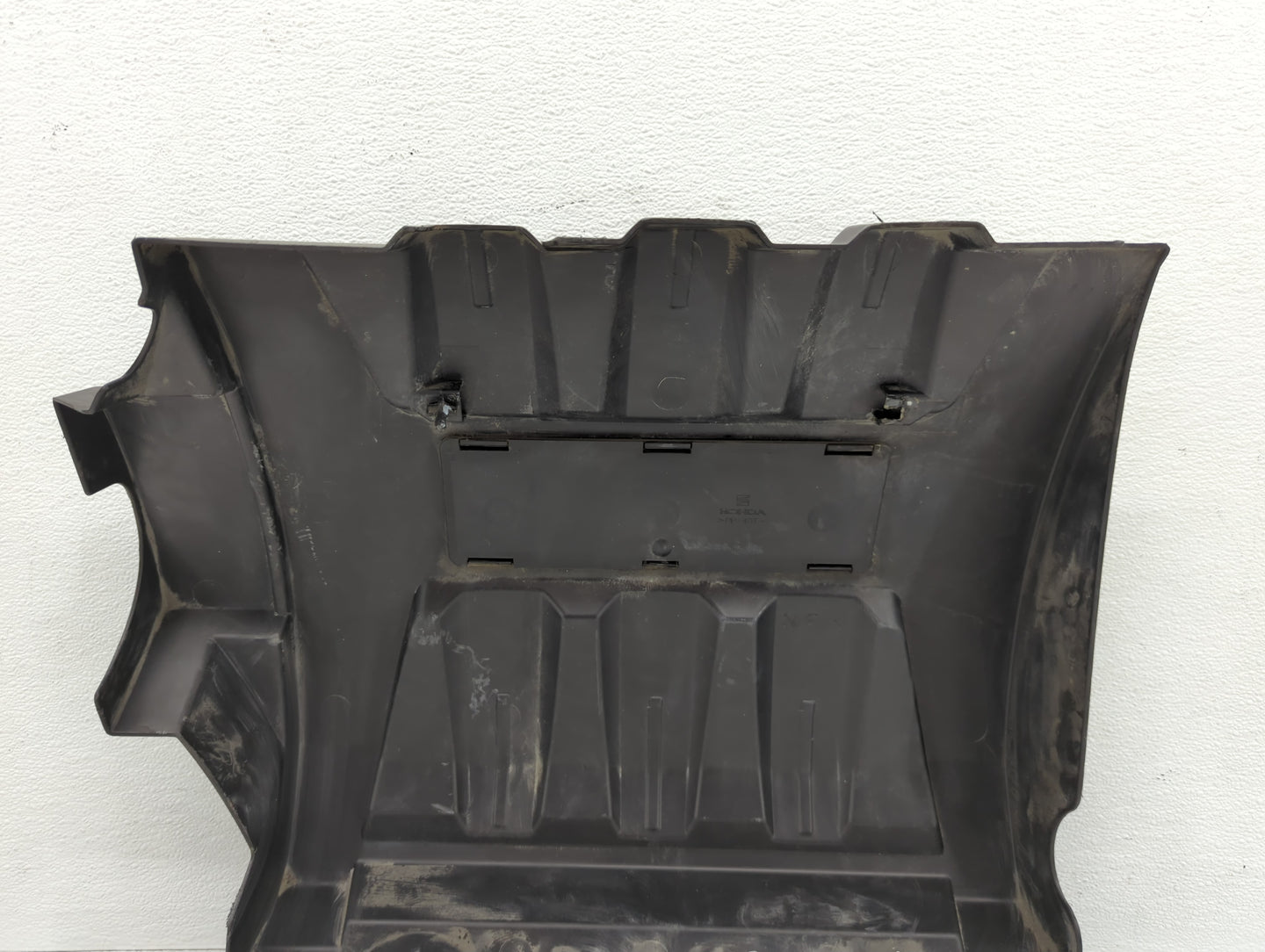 2005 Honda Pilot Engine Cover - Oemusedautoparts1.com