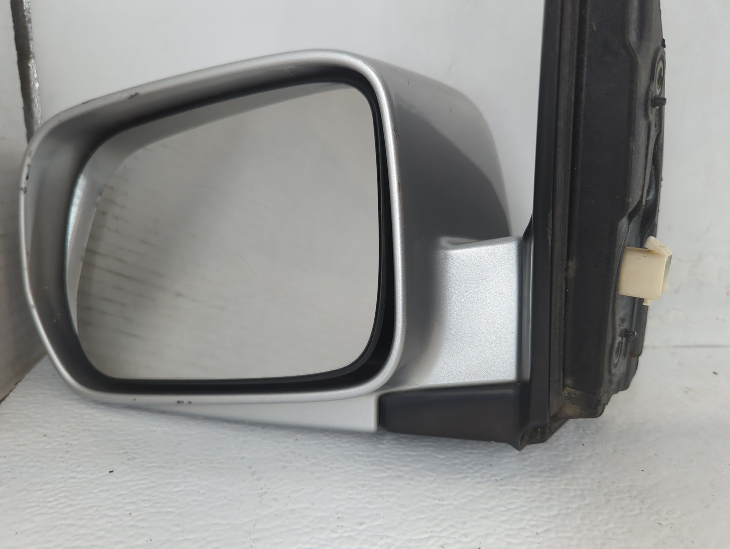 2003-2008 Honda Pilot Driver Left Side View Manual Door Mirror Grey - Oemusedautoparts1.com