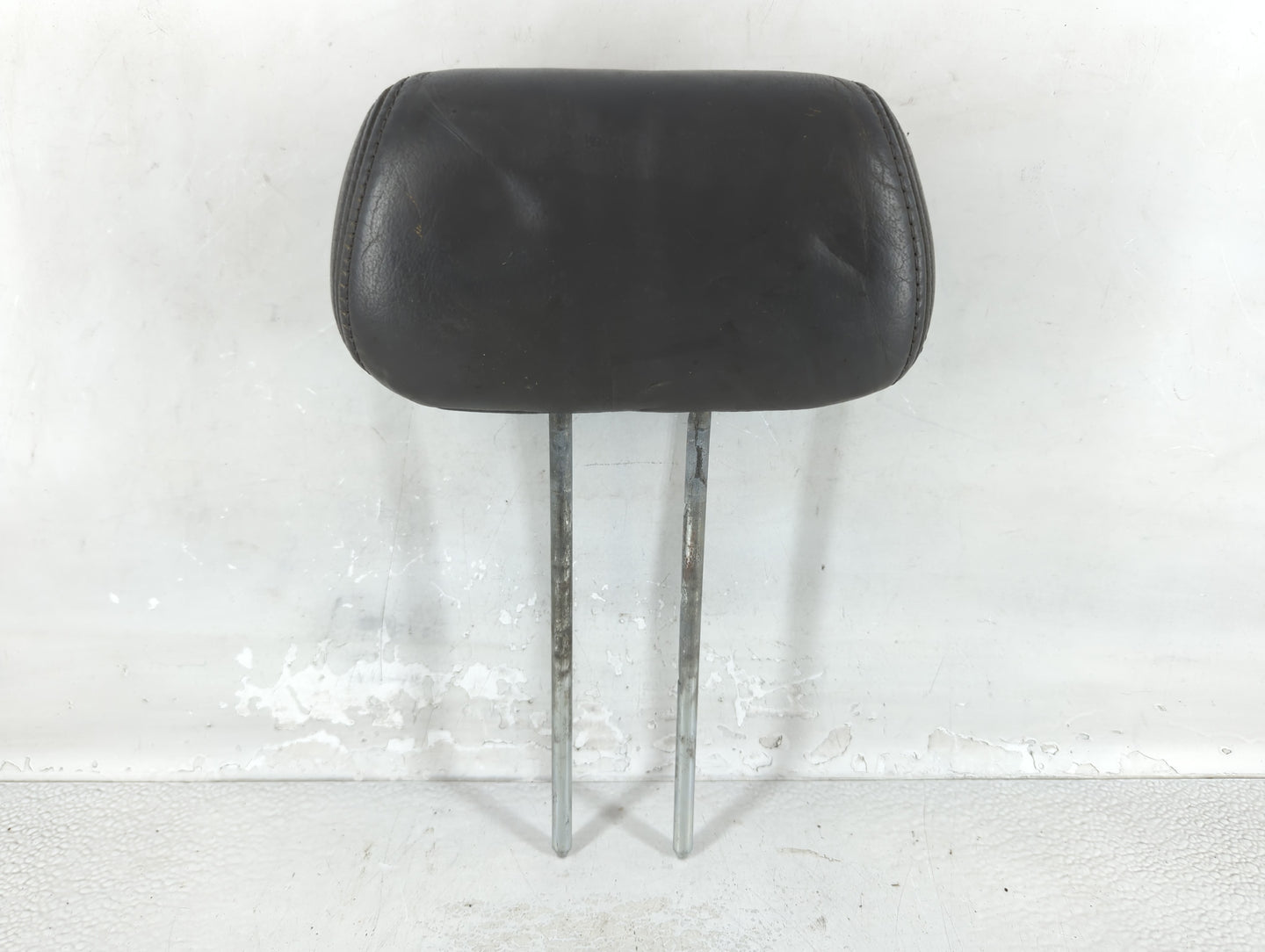2005 Honda Pilot Headrest Head Rest Rear Seat Fits OEM Used Auto Parts - Oemusedautoparts1.com