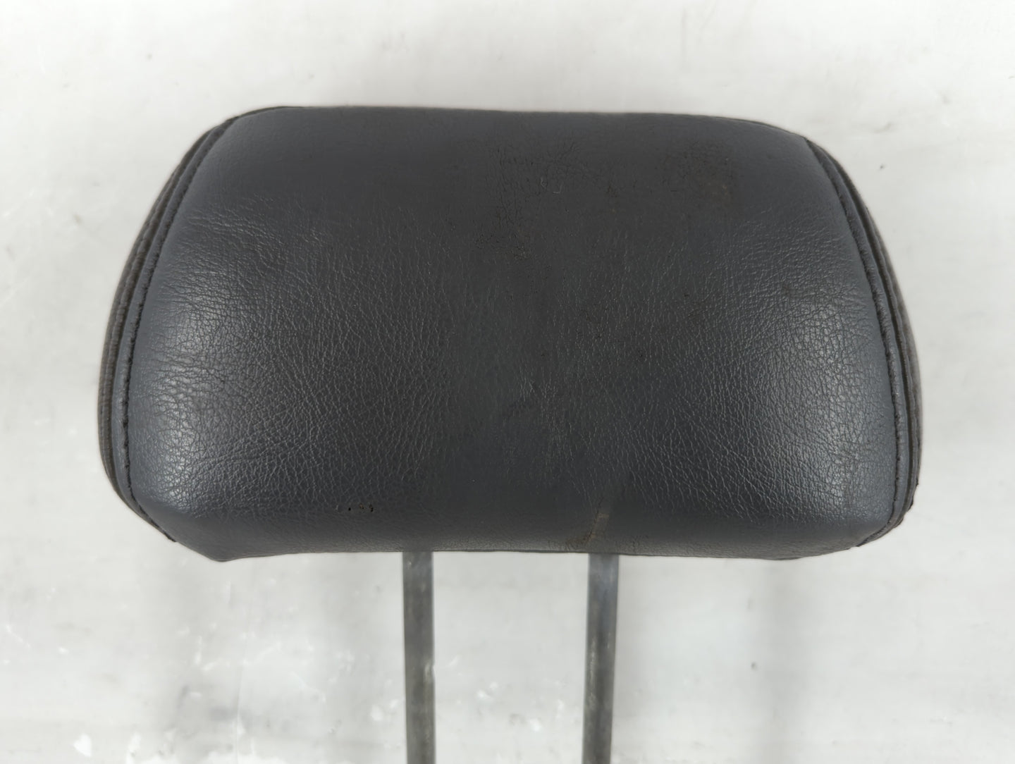 2005 Honda Pilot Headrest Head Rest Rear Seat Fits OEM Used Auto Parts - Oemusedautoparts1.com