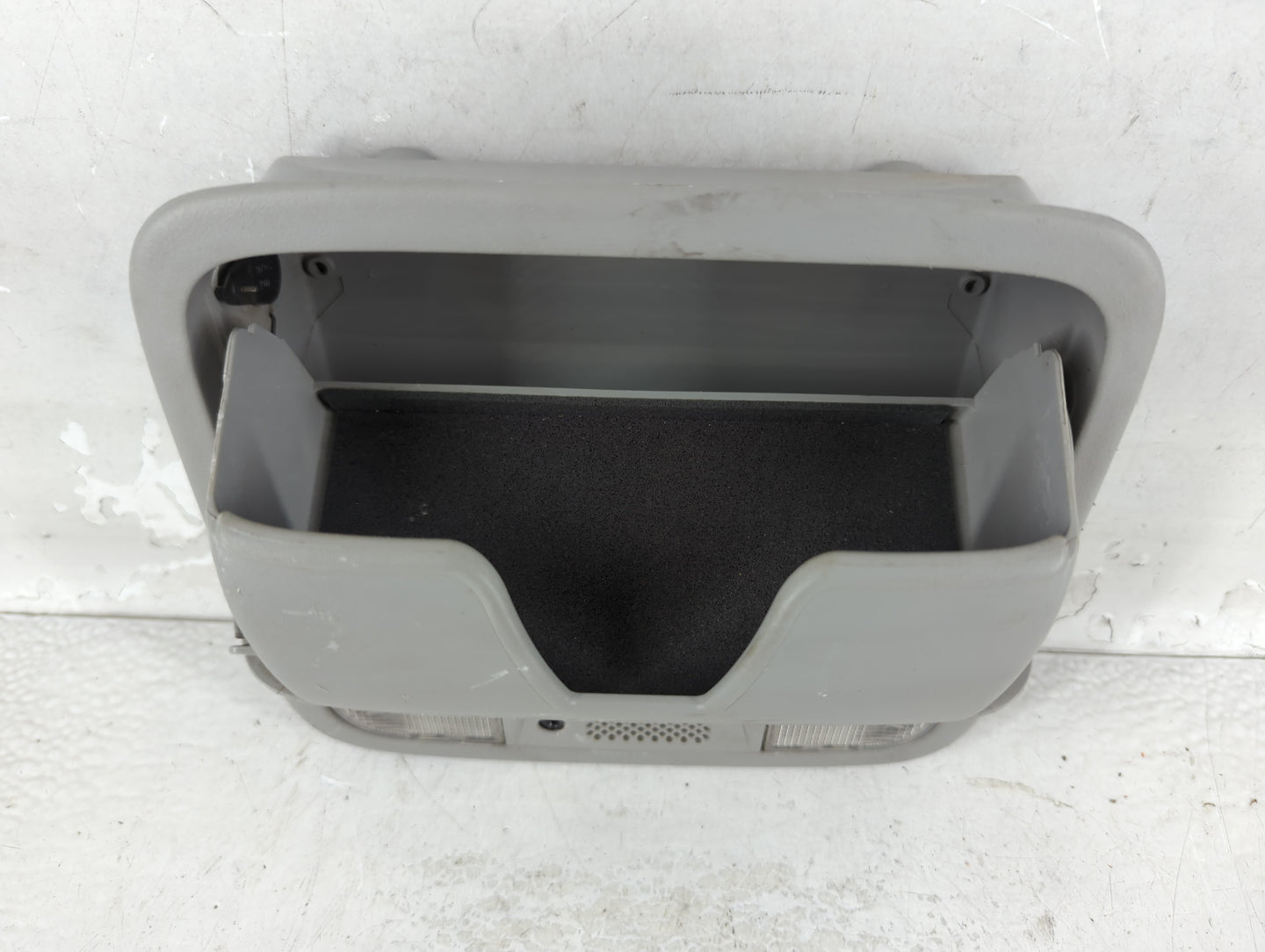 2003-2008 Honda Pilot Overhead Roof Console Interior Dome Light - Oemusedautoparts1.com
