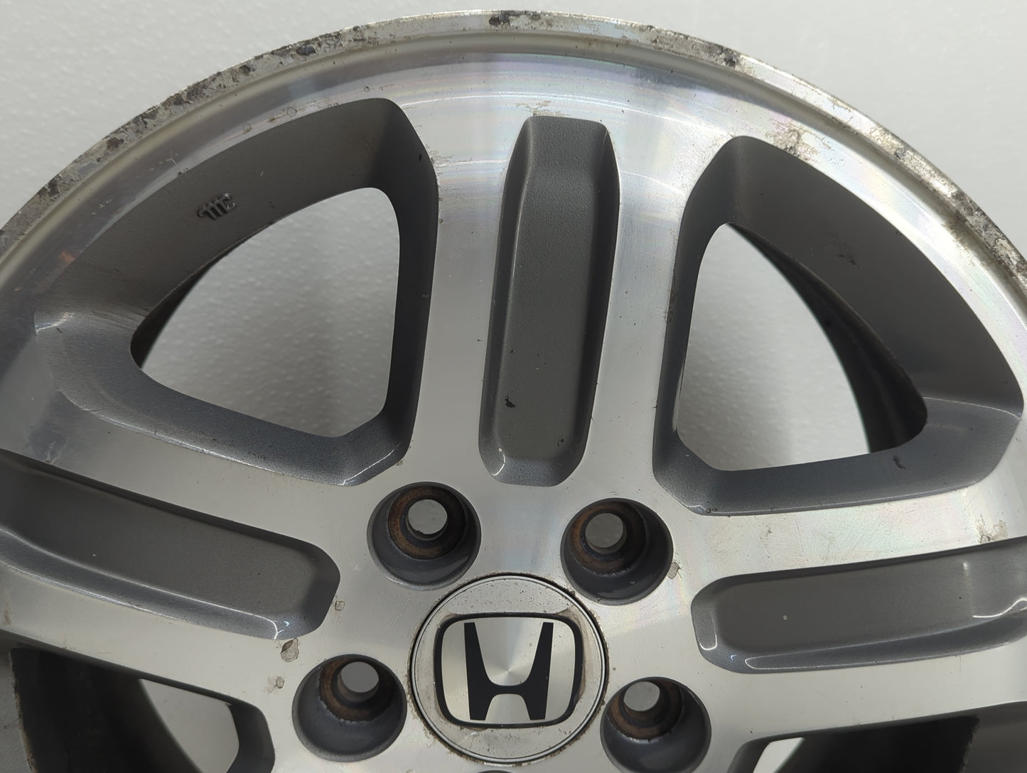 2005-2005 Honda Pilot Oem Wheel Rim 902025 - Oemusedautoparts1.com
