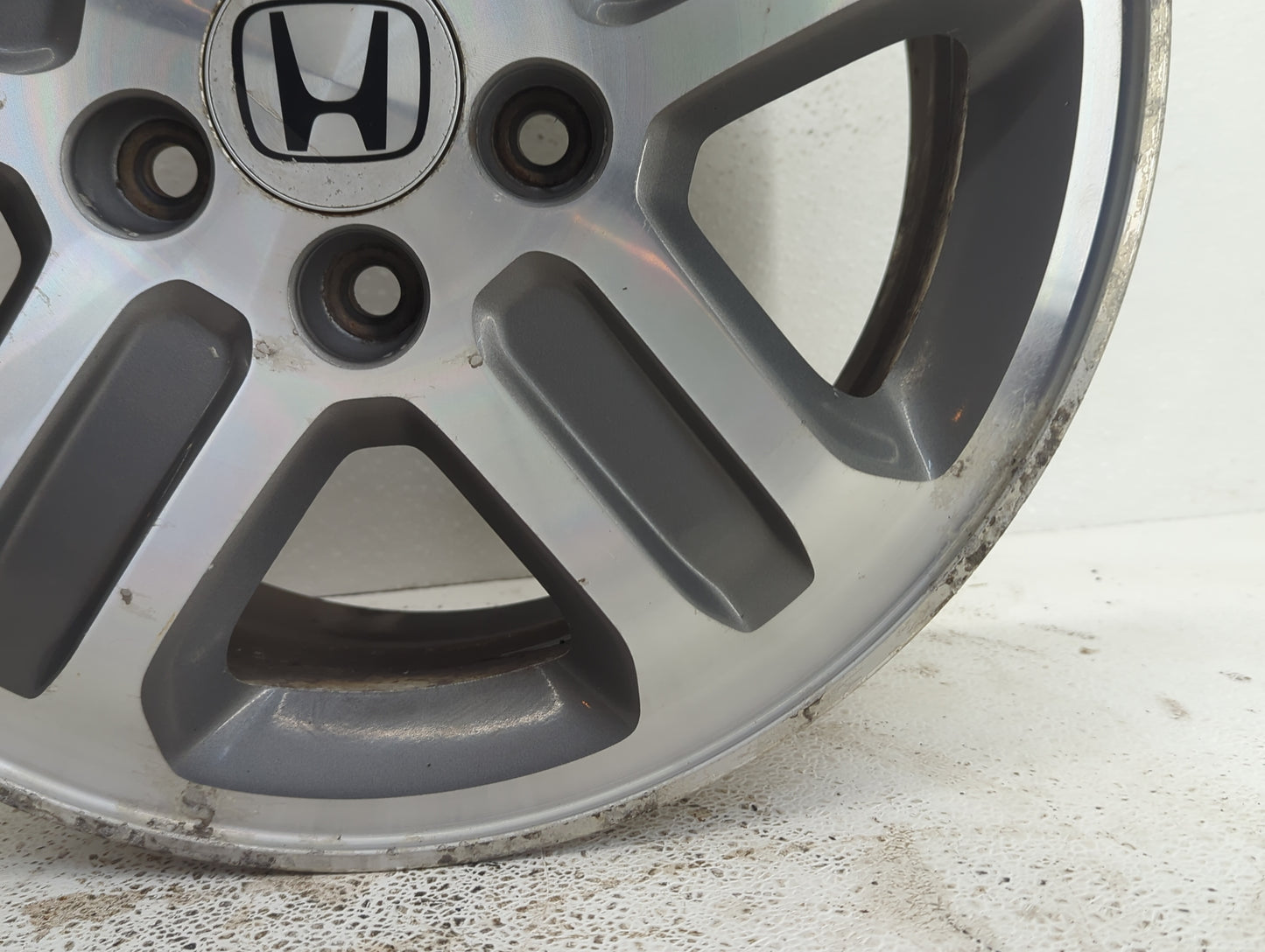 2005-2005 Honda Pilot Oem Wheel Rim 922121 - Oemusedautoparts1.com