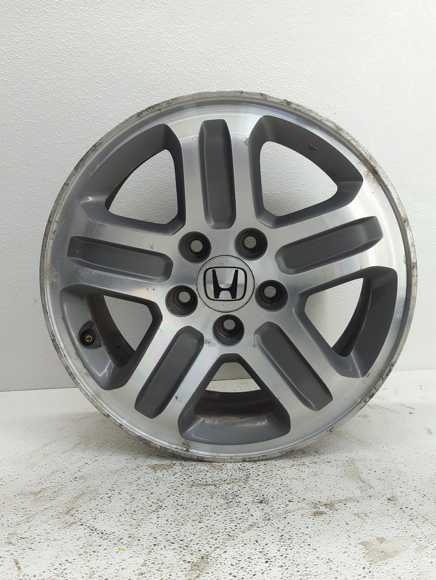 2005-2005 Honda Pilot Oem Wheel Rim 922121 - Oemusedautoparts1.com