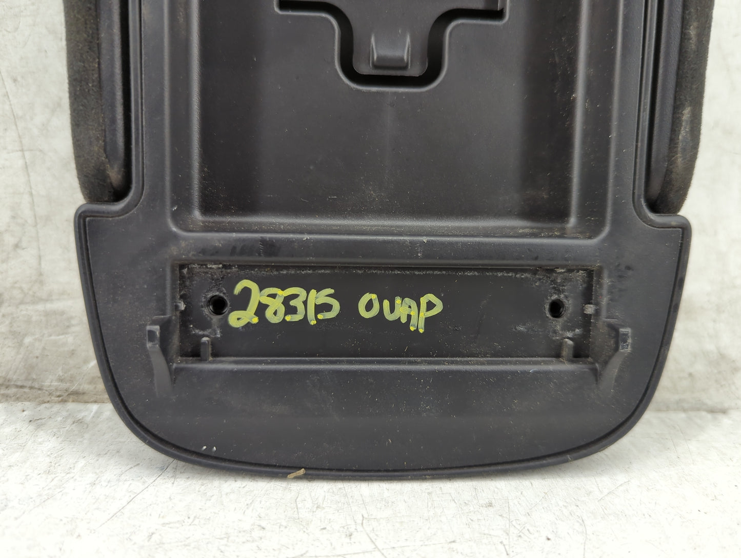 2005 Honda Accord Accord Center Console Armrest Cover Lid Fits Fits 2003 2004 2006 2007 OEM Used Auto Parts - Oemusedautopar
