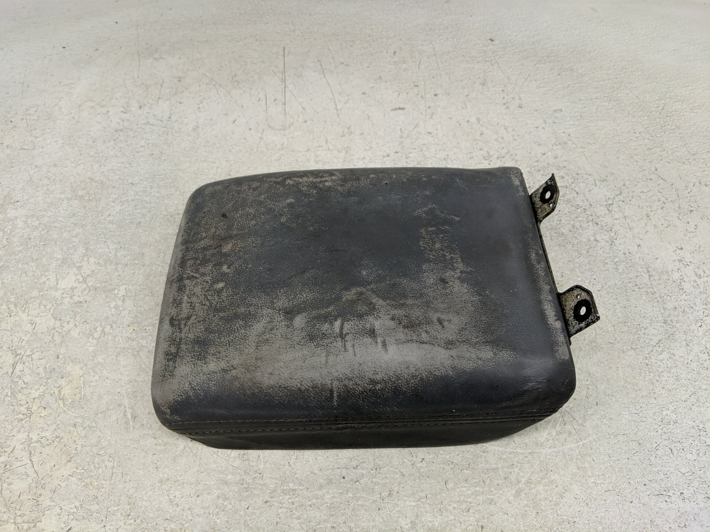 2005 Honda Pilot Pilot Center Console Armrest Cover Lid Fits Fits 1999 2000 2001 2002 2003 2004 2006 2007 2008 OEM Used Auto