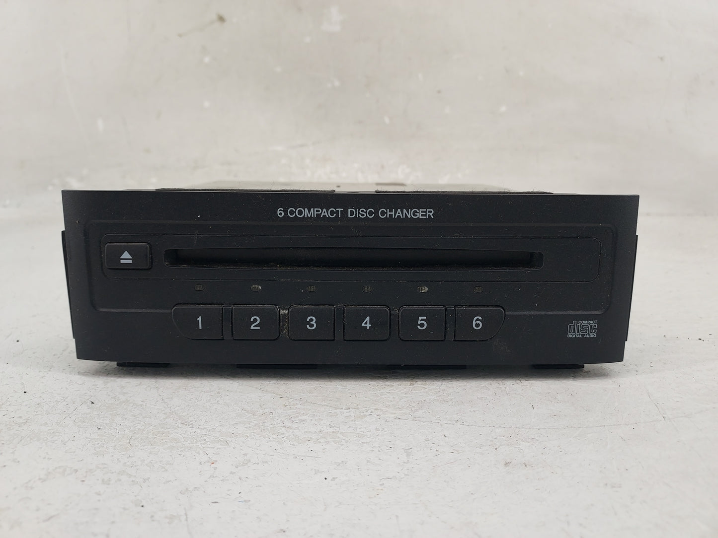 2005 Honda Pilot Pilot Radio AM FM Cd Player Receiver Replacement P/N:39110-S9V-A110-M1 Fits OEM Used Auto Parts - Oemusedau