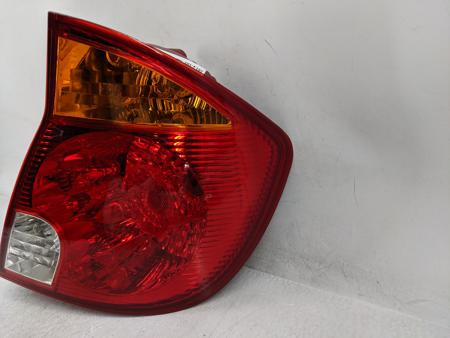 2003-2006 Hyundai Accent Tail Light Assembly Passenger Right OEM Fits Fits 2003 2004 2005 2006 OEM Used Auto Parts - Oemused