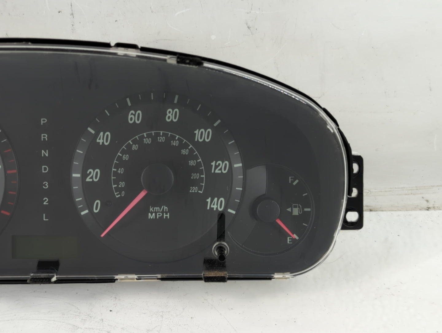 2004-2006 Hyundai Elantra Instrument Cluster Speedometer Gauges P/N:94004-2D030 Fits Fits 2004 2005 2006 OEM Used Auto Parts