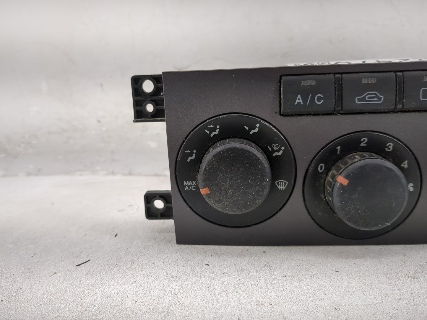 2004-2006 Hyundai Elantra Climate Control Module Temperature AC/Heater Replacement Fits Fits 2004 2005 2006 OEM Used Auto Pa