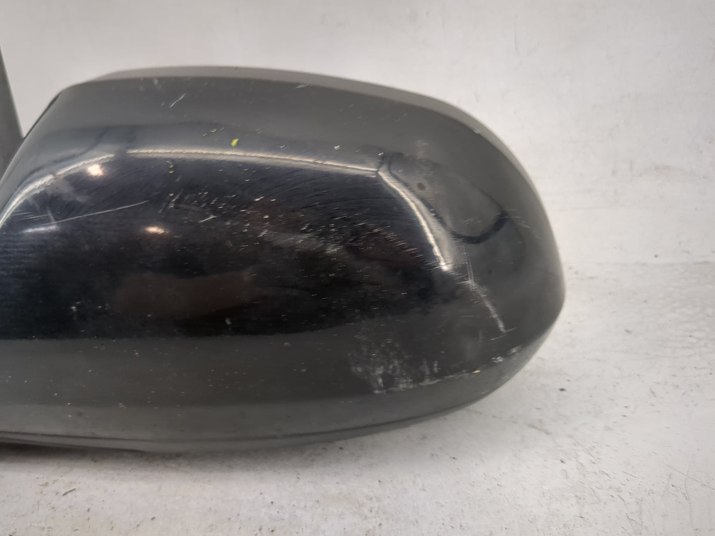 2001-2006 Hyundai Elantra Driver Side View Mirror - Left Door Mirror OEM Used - Oemusedautoparts1.com