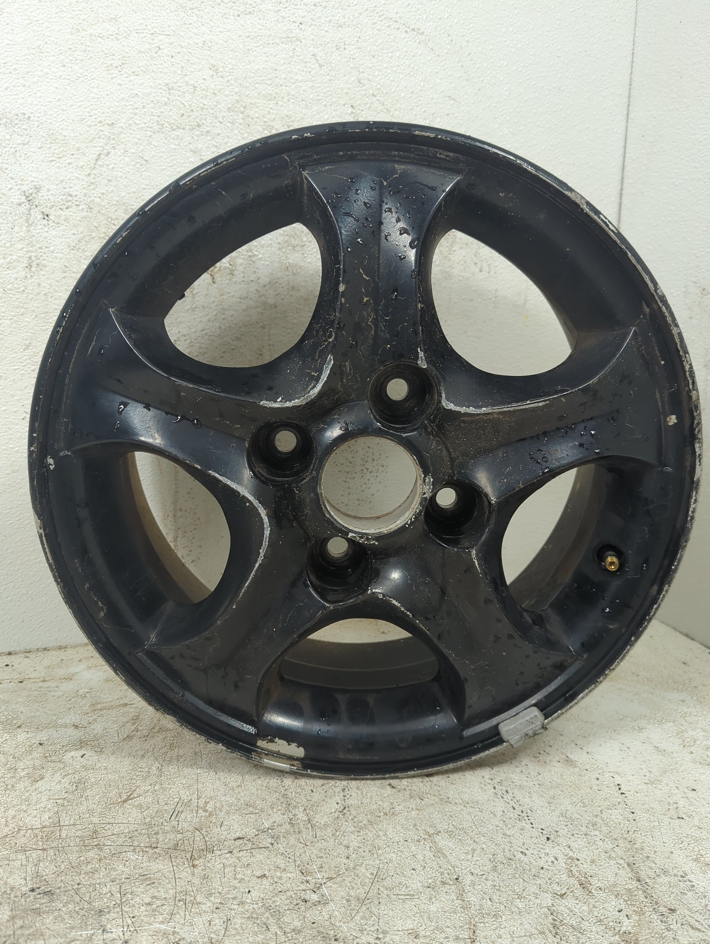 2005 Hyundai Elantra Oem Wheel Rim 5000349 - Oemusedautoparts1.com