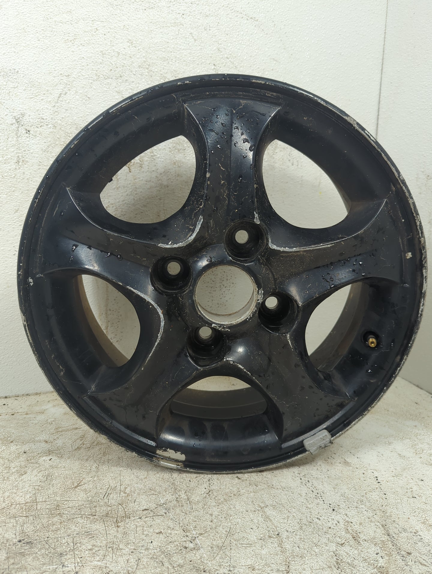 2005 Hyundai Elantra Oem Wheel Rim 5000349 - Oemusedautoparts1.com