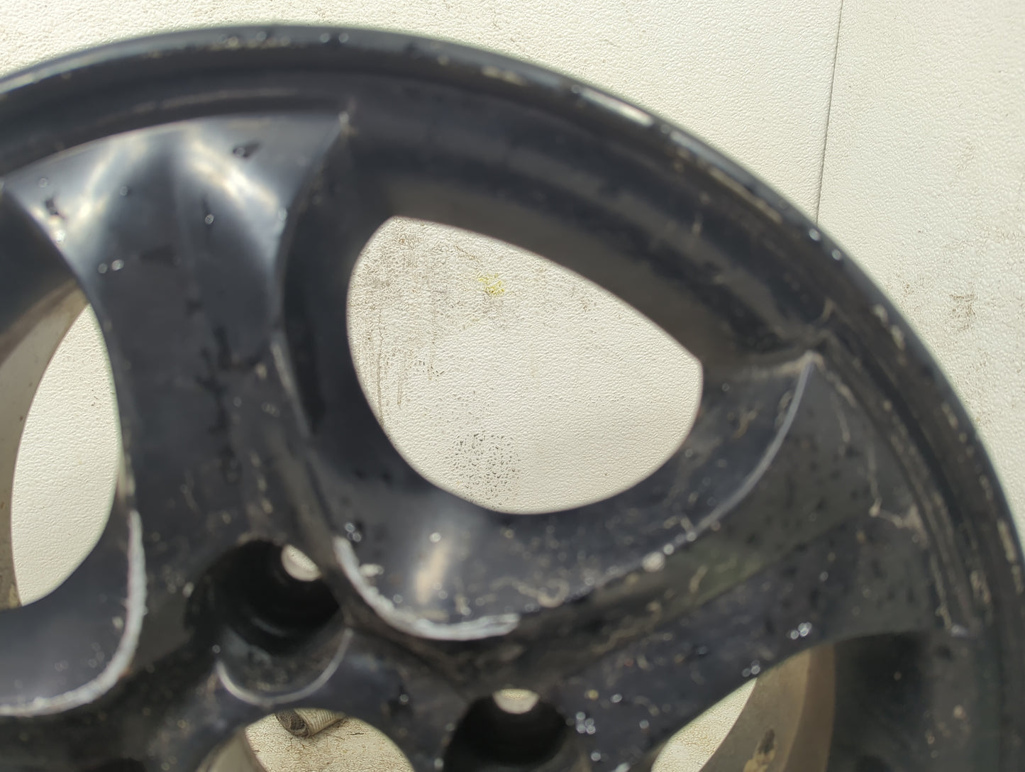 2005 Hyundai Elantra Oem Wheel Rim 5000349 - Oemusedautoparts1.com