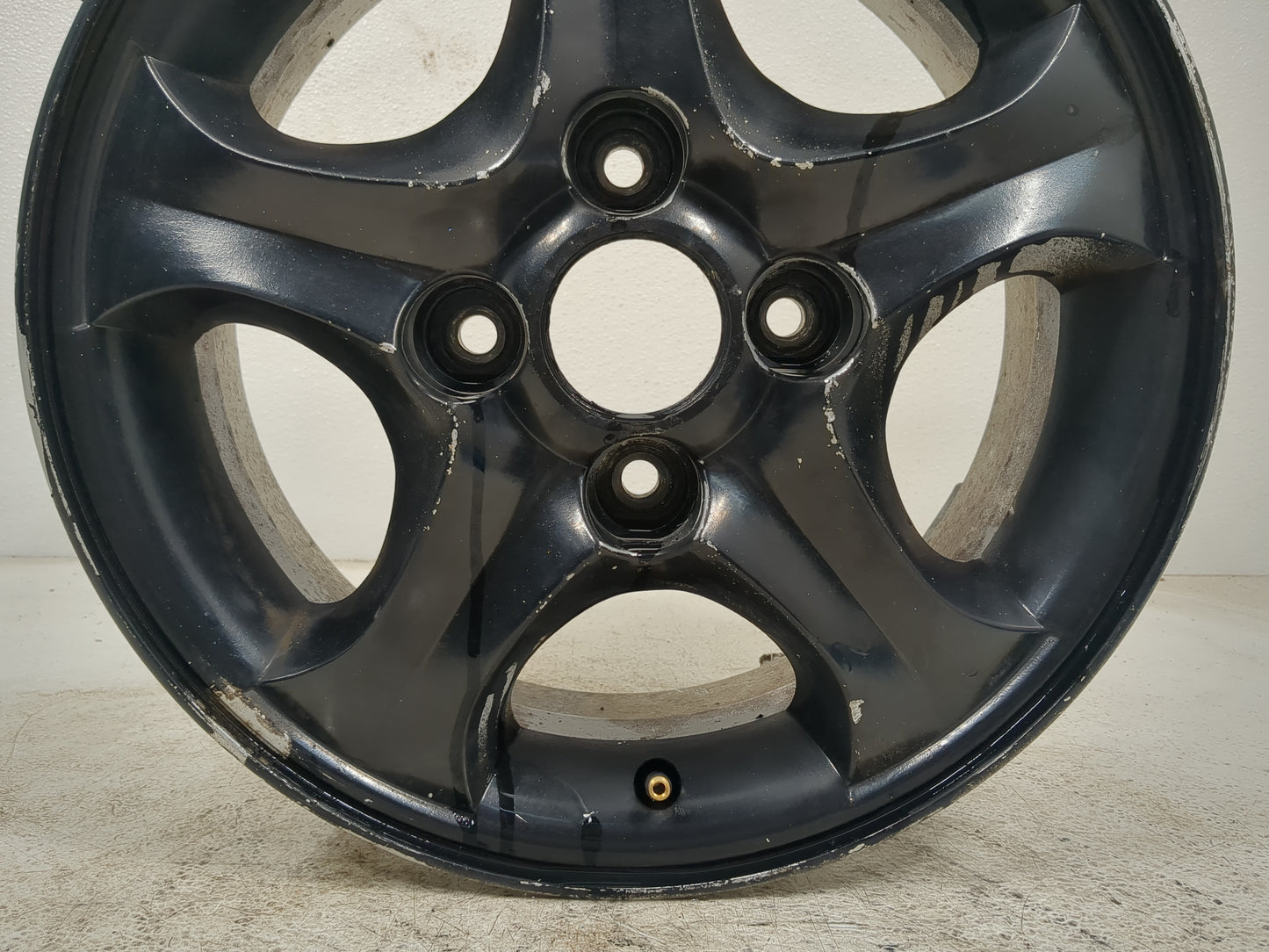 2001-2006 Hyundai Elantra Oem Wheel Rim - Oemusedautoparts1.com