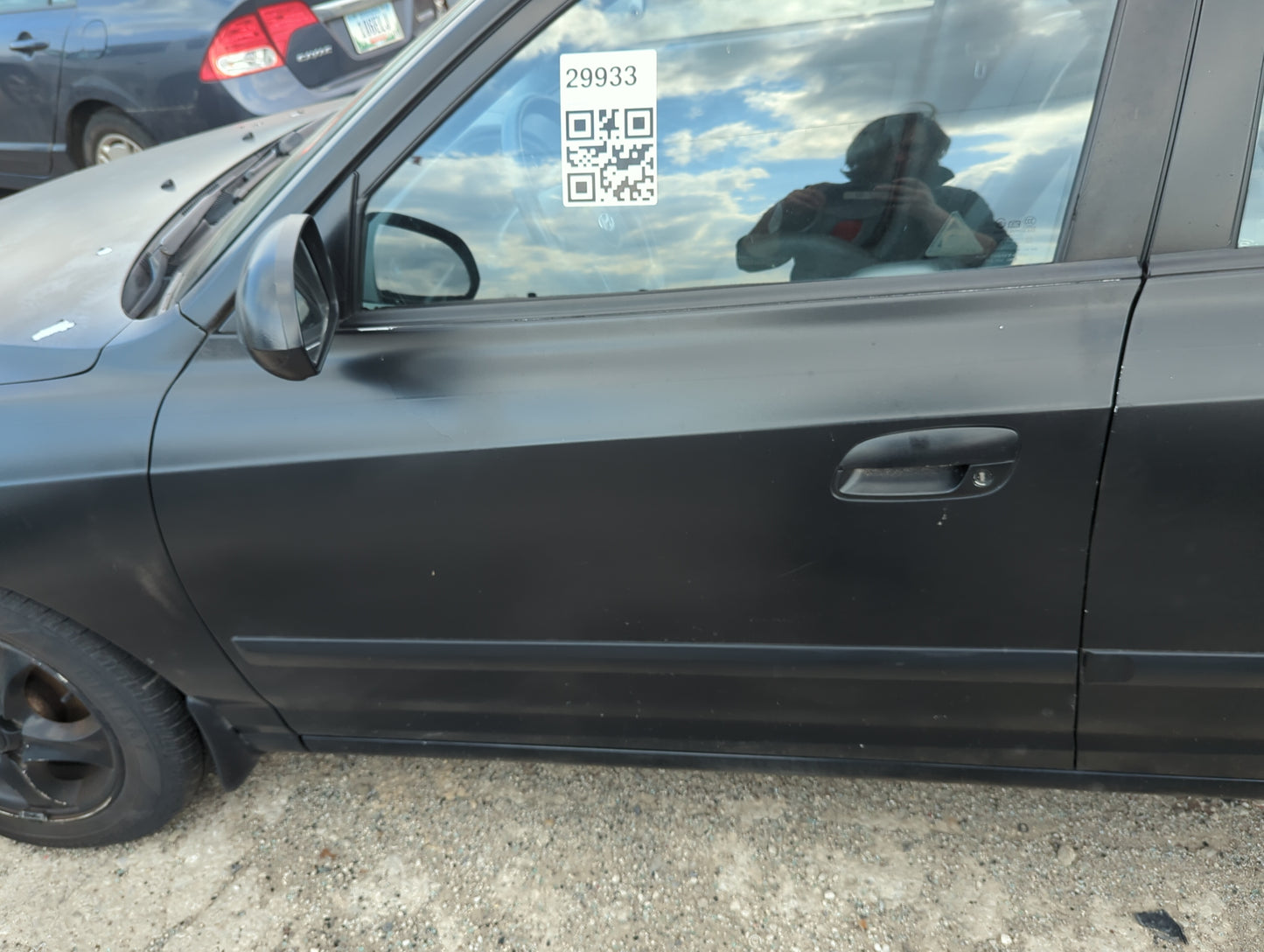 2001-2006 Hyundai Elantra Driver Front Door Oem - Oemusedautoparts1.com