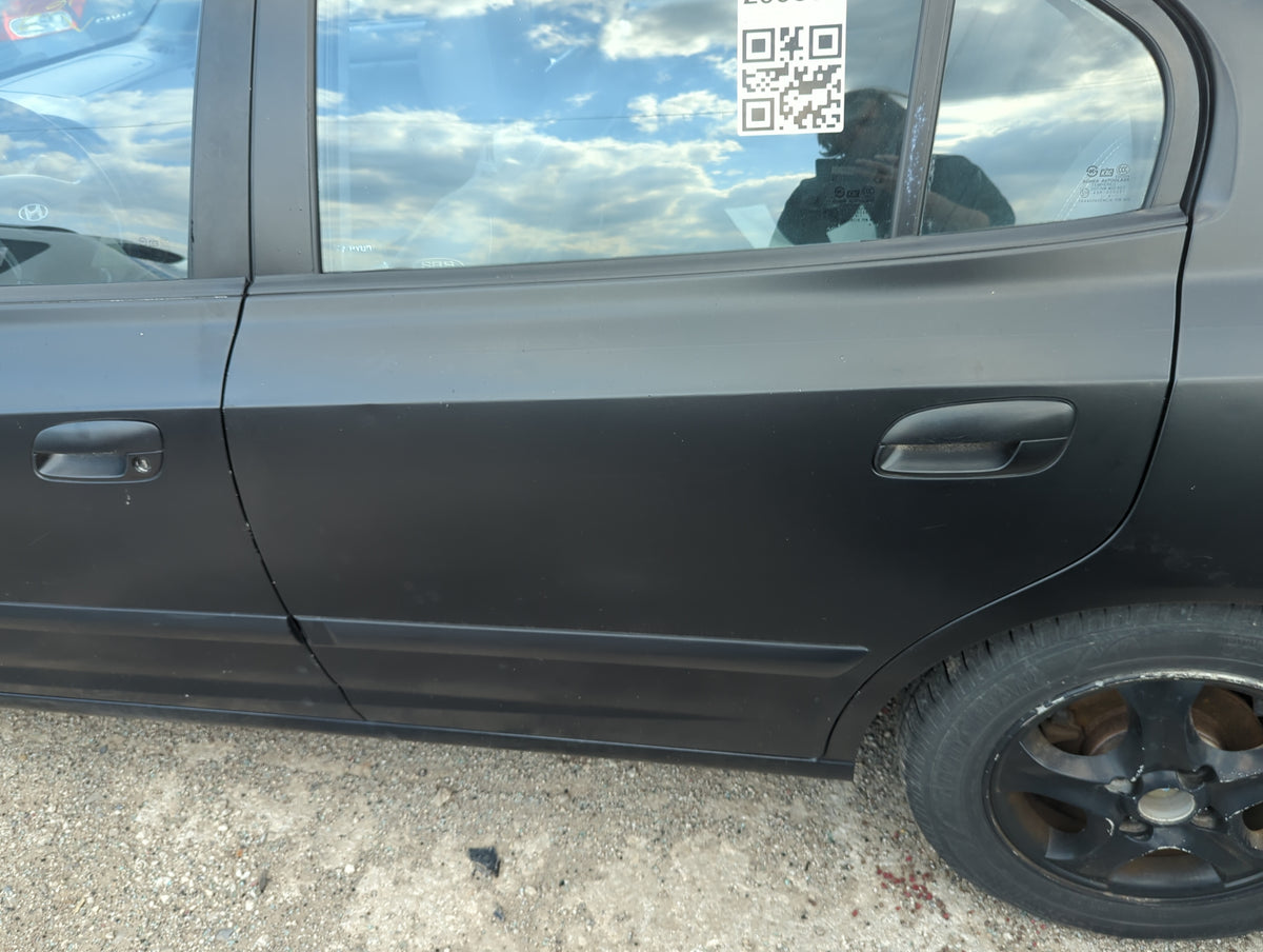 2001-2006 Hyundai Elantra Driver Rear Door Oem - Oemusedautoparts1.com