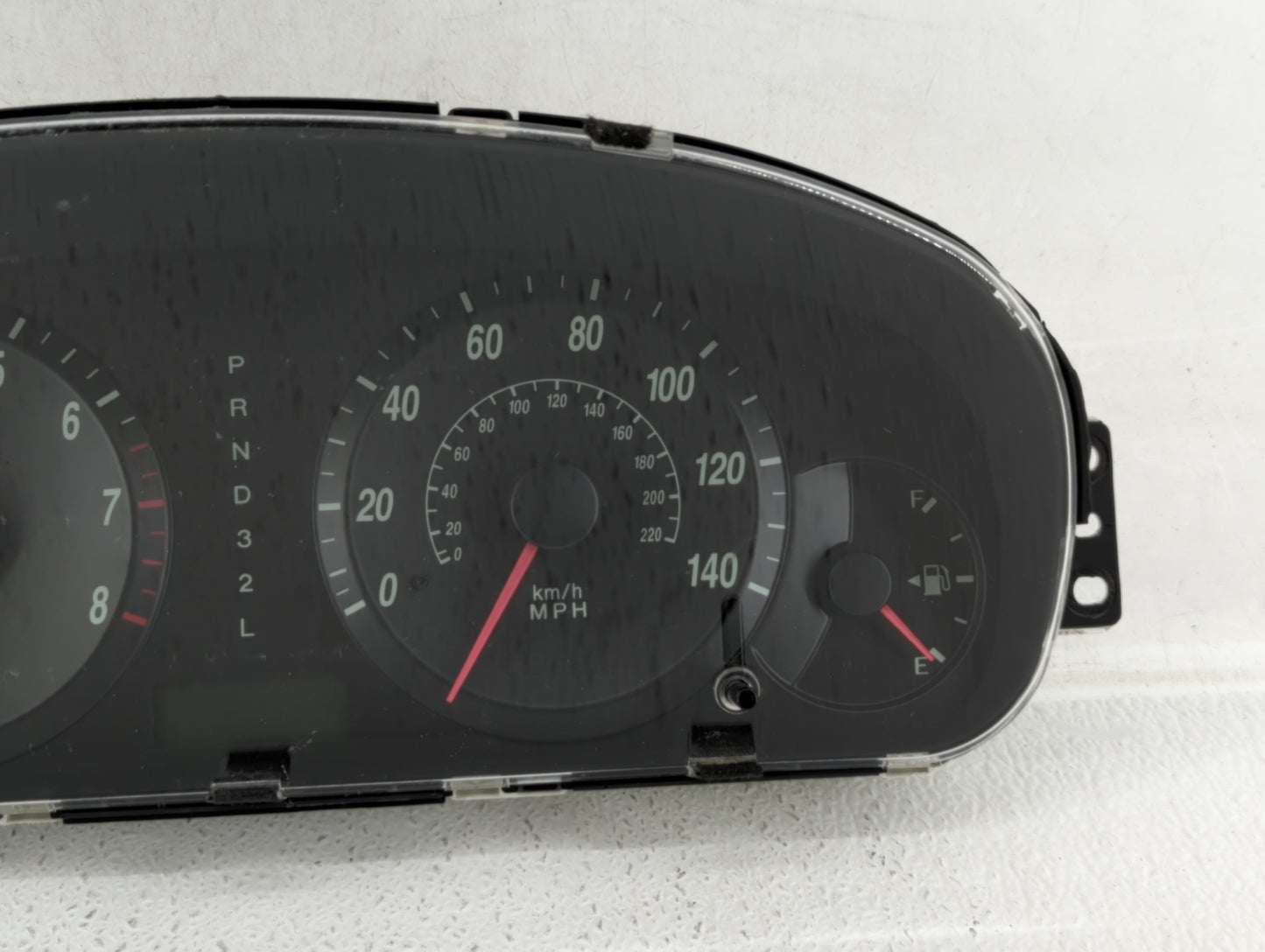 2004-2006 Hyundai Elantra Instrument Cluster Speedometer Gauges P/N:94004-2D030 Fits Fits 2004 2005 2006 OEM Used Auto Parts