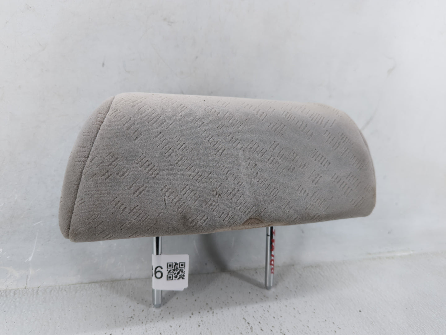2004-2006 Hyundai Elantra Headrest Head Rest Front Driver Passenger Seat Fits Fits 2004 2005 2006 OEM Used Auto Parts - Oemu