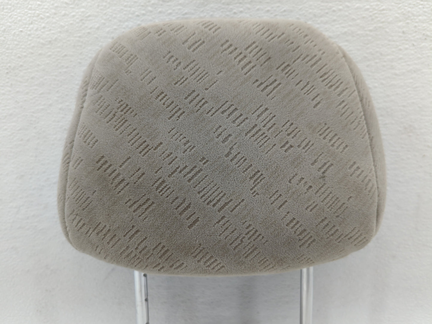 2004-2006 Hyundai Elantra Headrest Head Rest Front Driver Passenger Seat Fits Fits 2004 2005 2006 OEM Used Auto Parts - Oemu