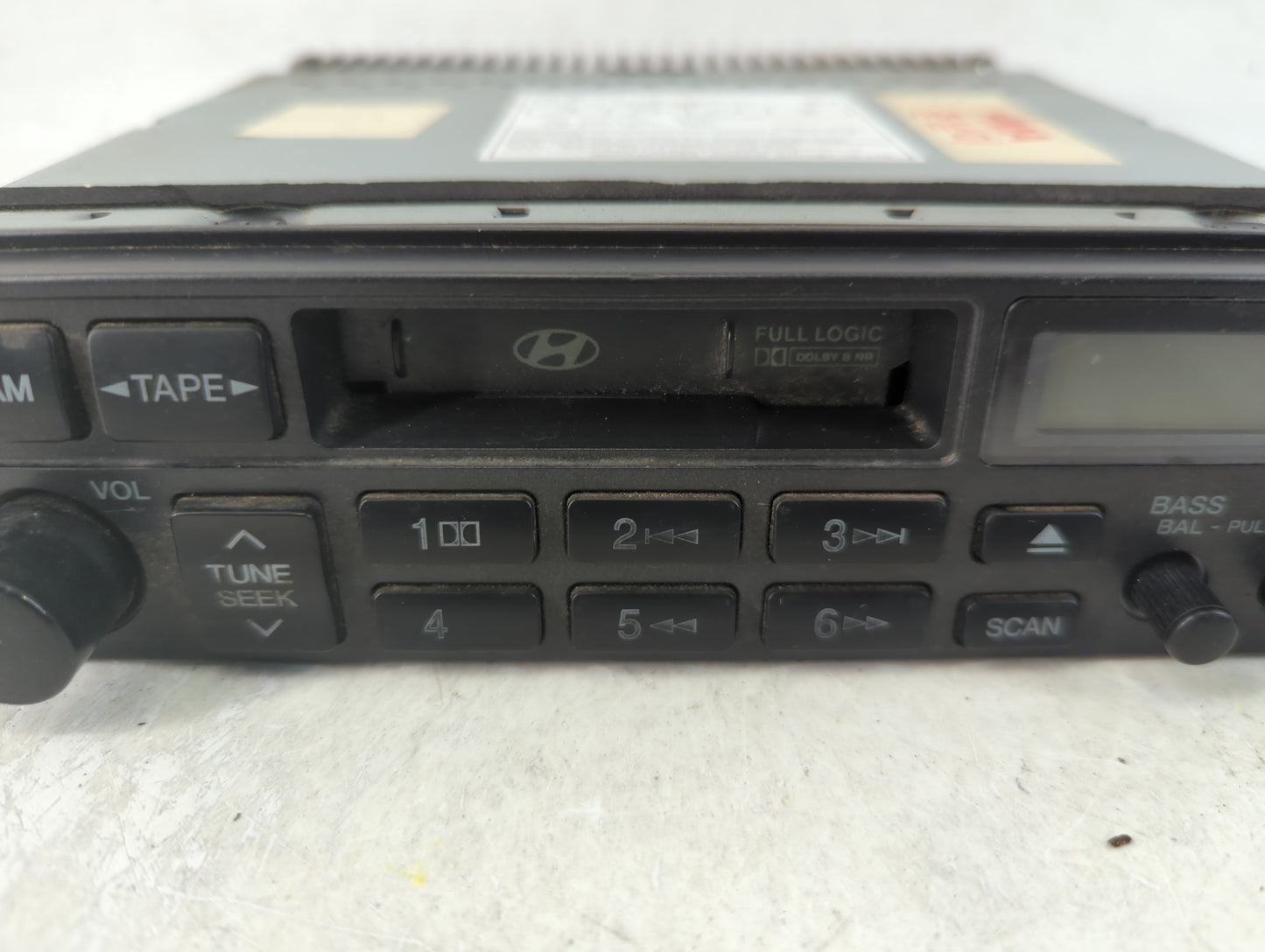 2005 Hyundai Elantra Radio AM FM Cd Player Receiver Replacement P/N:96140-2D106AX Fits OEM Used Auto Parts - Oemusedautopart