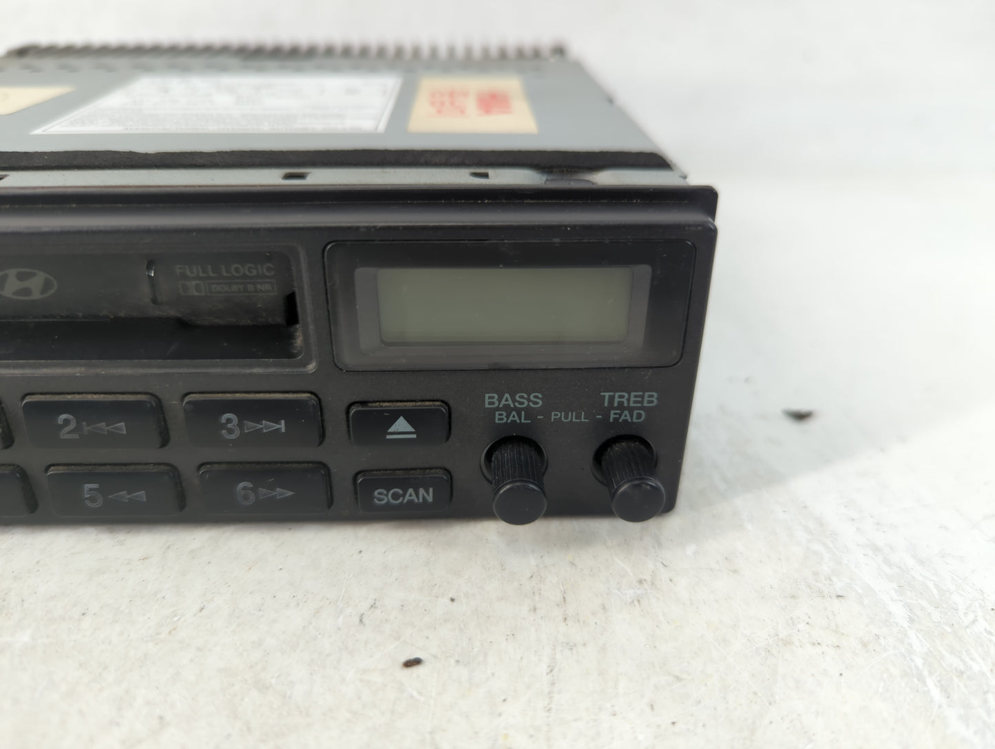 2005 Hyundai Elantra Radio AM FM Cd Player Receiver Replacement P/N:96140-2D106AX Fits OEM Used Auto Parts - Oemusedautopart