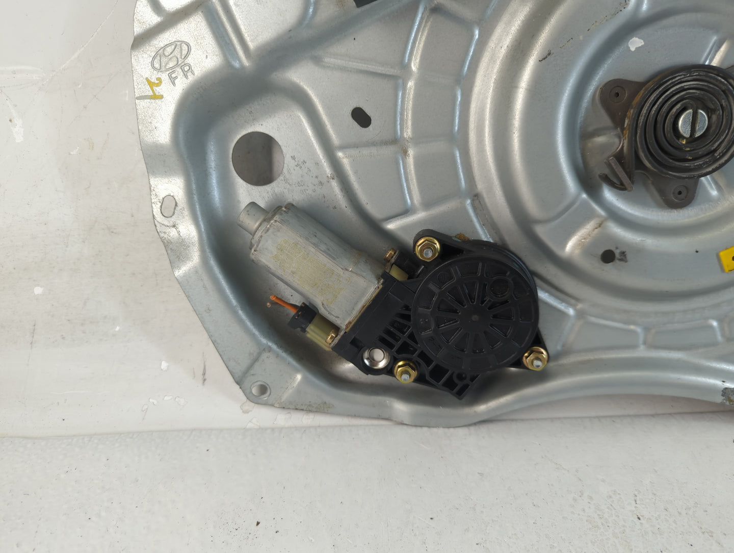 2001-2006 Hyundai Elantra Used Window Regulator Passenger Front - Oemusedautoparts1.com